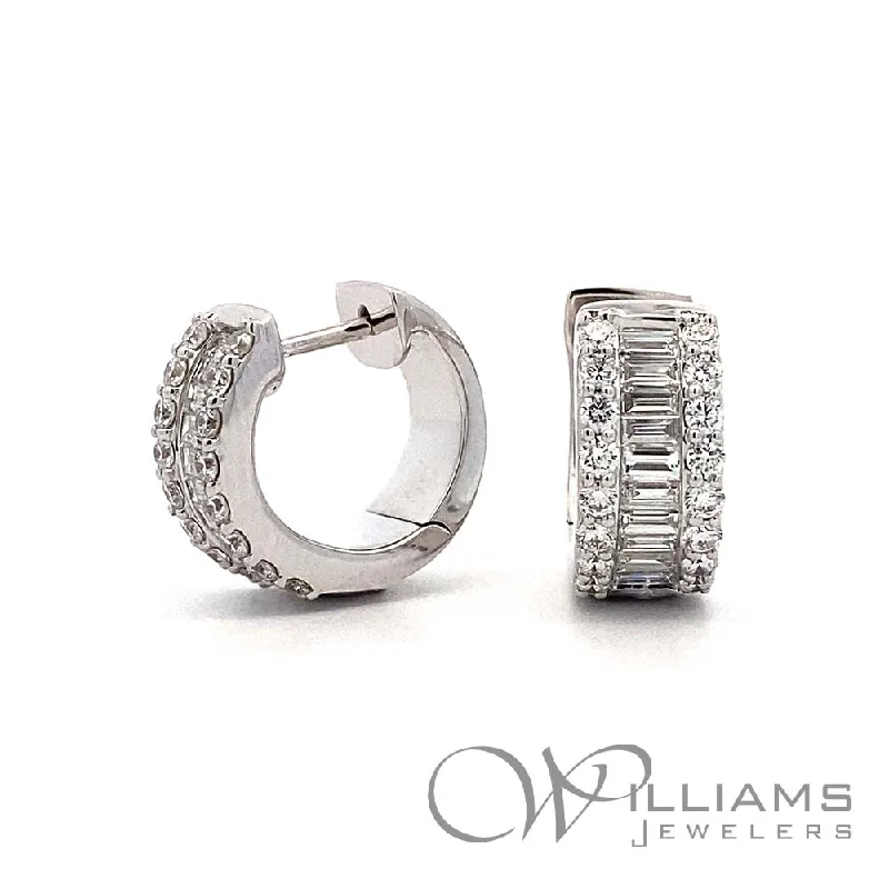 Williams Signature 18 Karat Diamond Earrings