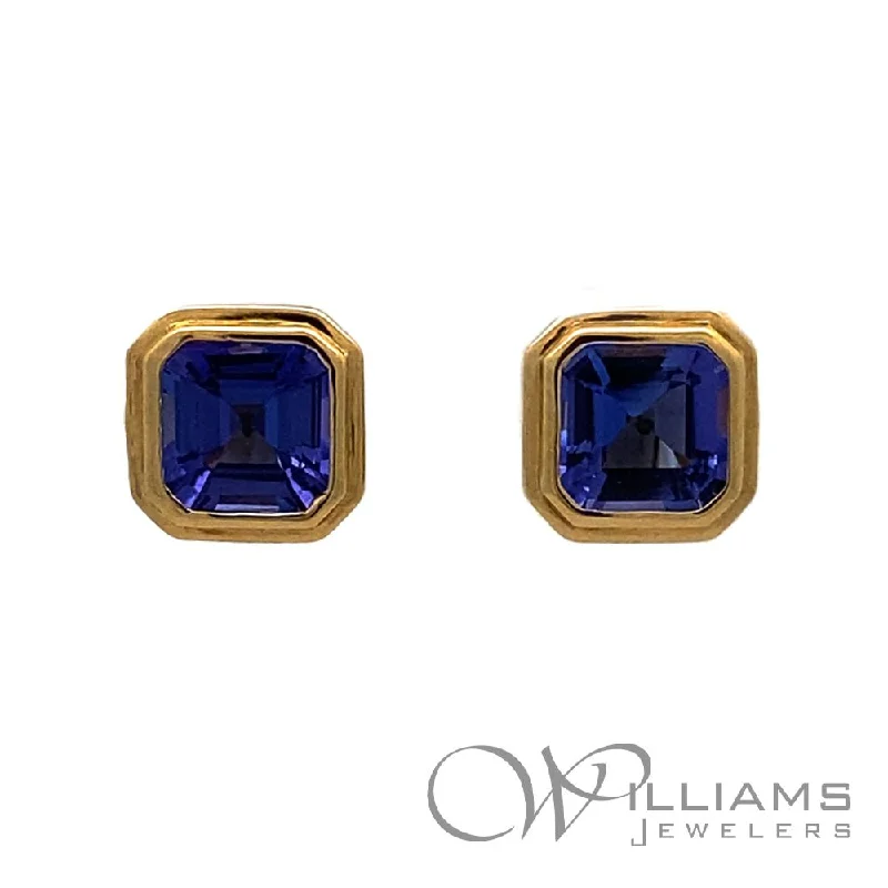 Goshwara Queen 18 Karat Tanzanite Earrings