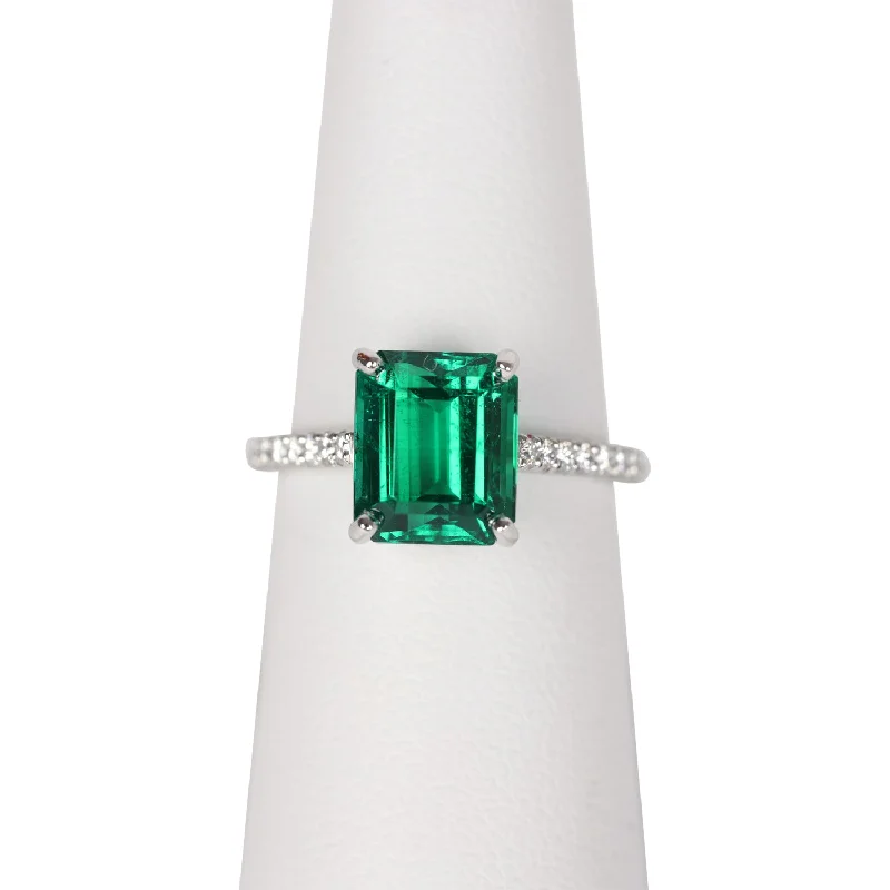 Pre-owned Tiffany Novo 2.91 Carat Emerald Engagement Ring