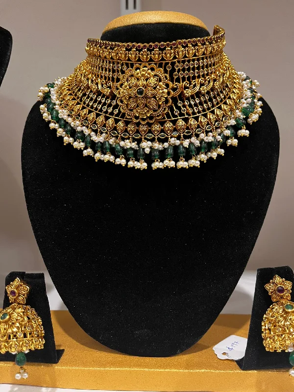 Traditional Emerald Green Gold Plated Bridal Choker Necklace With Earrings Set