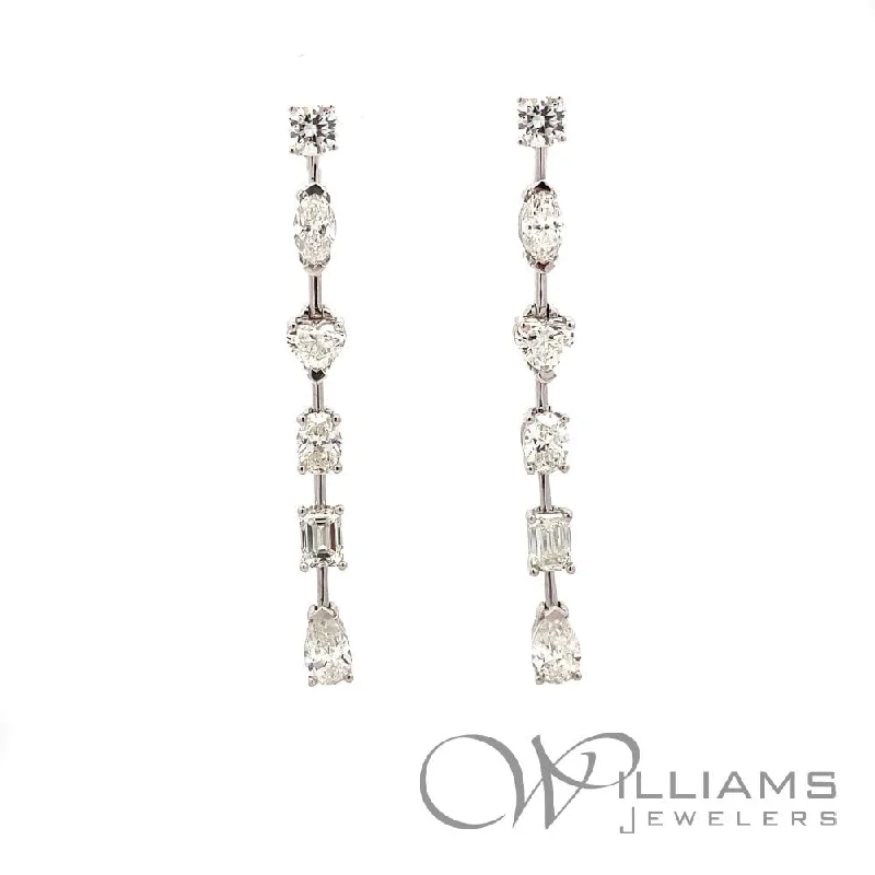 Williams Signature 18 Karat Diamond Earrings