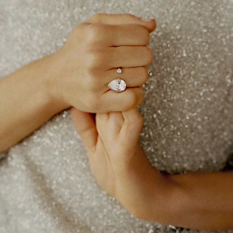 Teardrop Crystal Ring