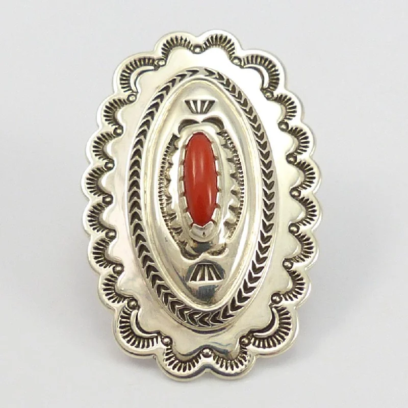 Coral Concha Ring