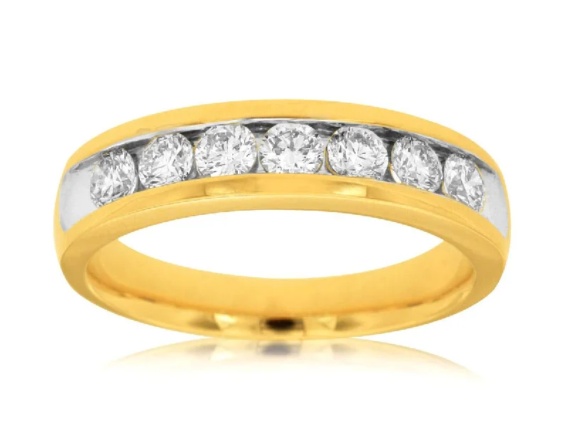 14K DIAMOND CHANNEL RING