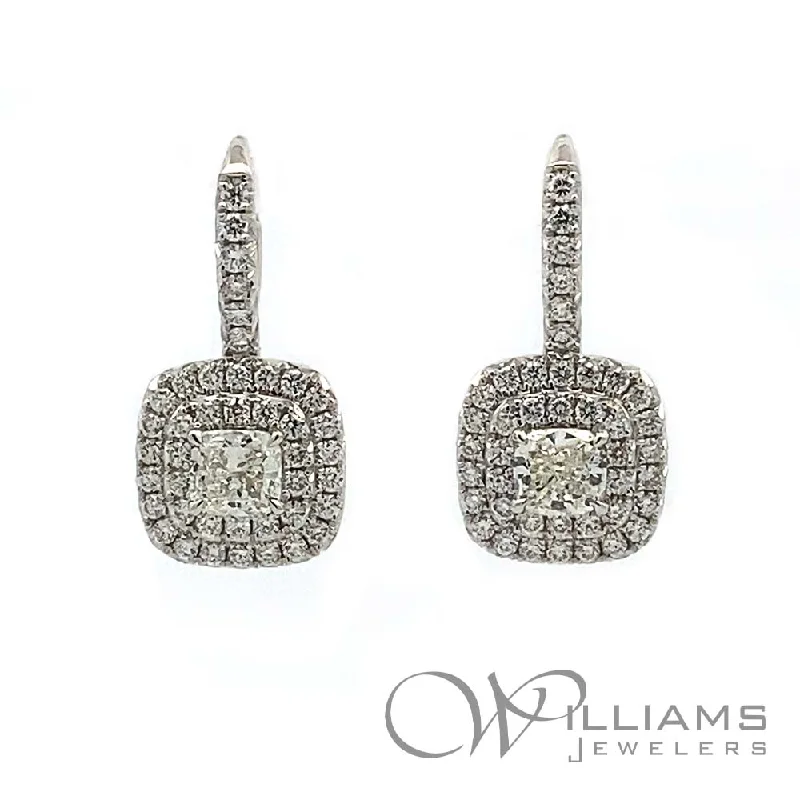 Williams Signature 18 Karat Diamond Earrings