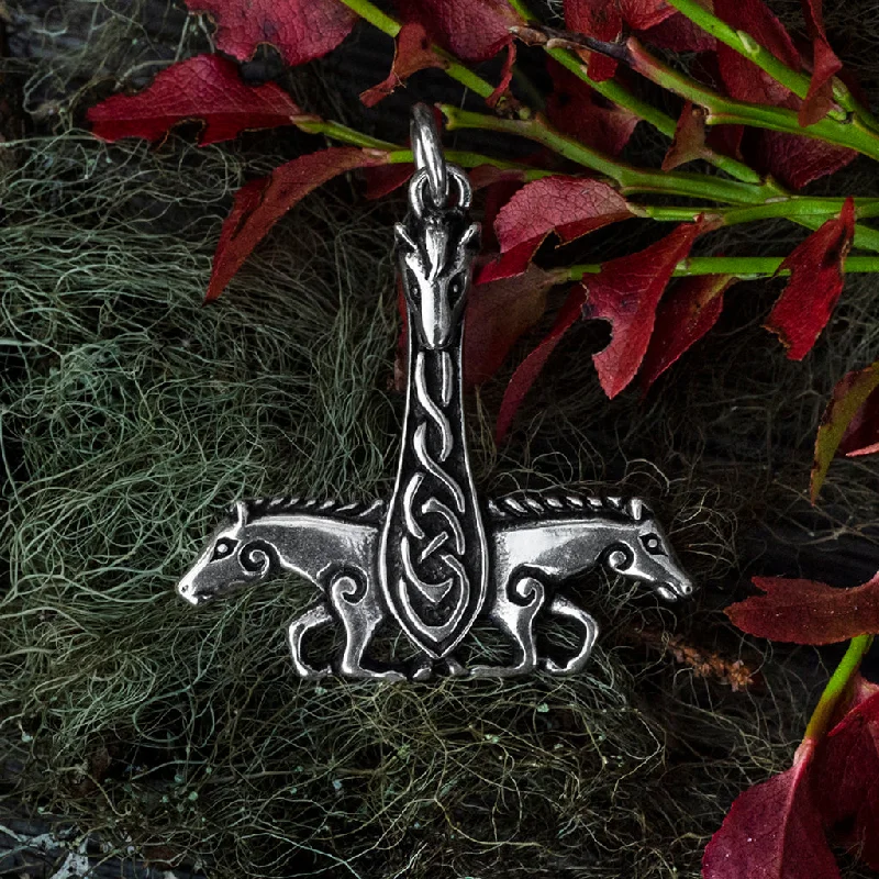 Horse Thor's Hammer, Silver