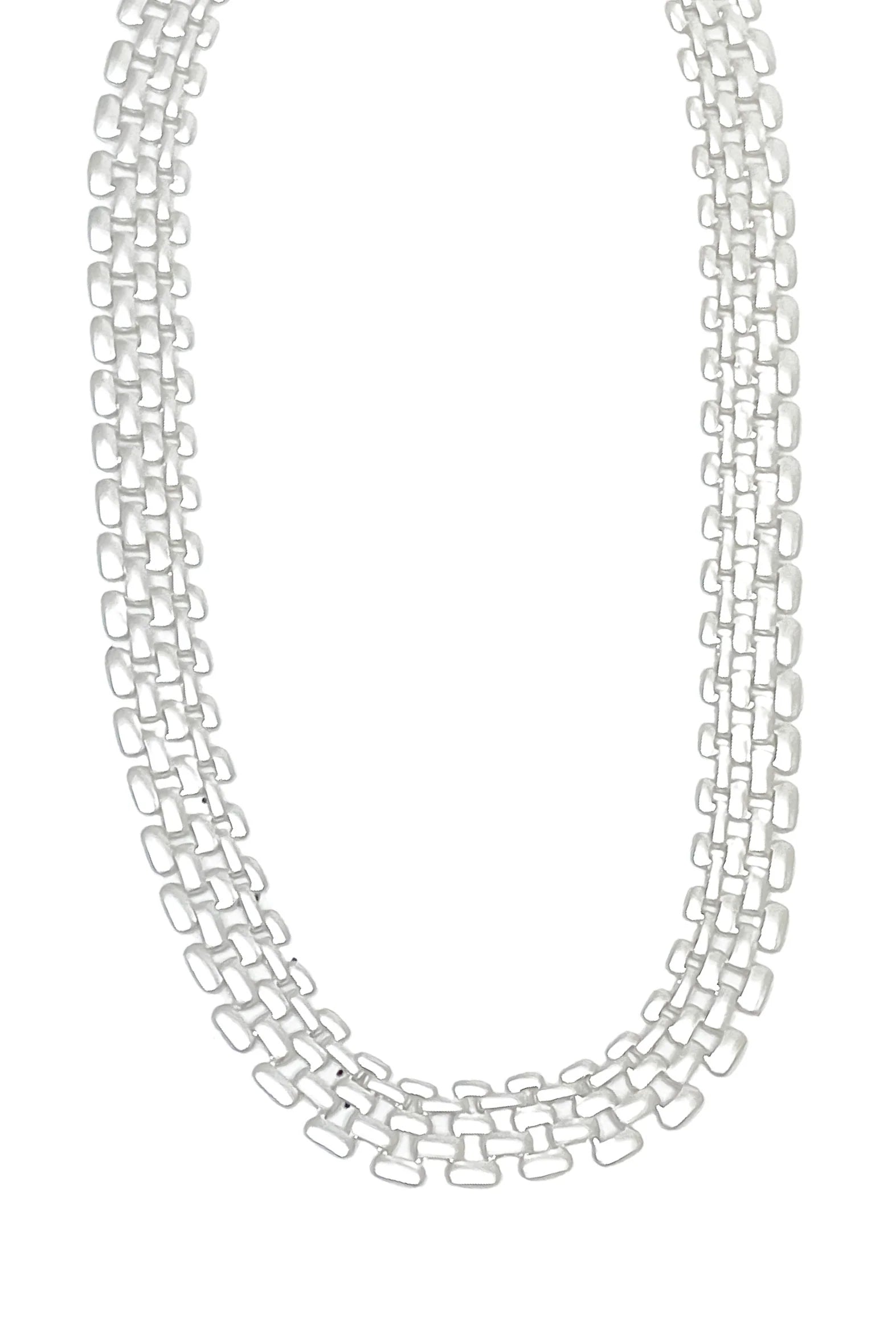 SATIN SILVER CELESTE NECKLACE