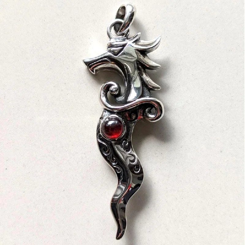 Sterling Silver Seahorse Pendant