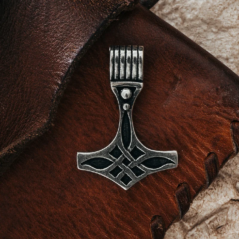 Sleek Thor's Hammer, Silver