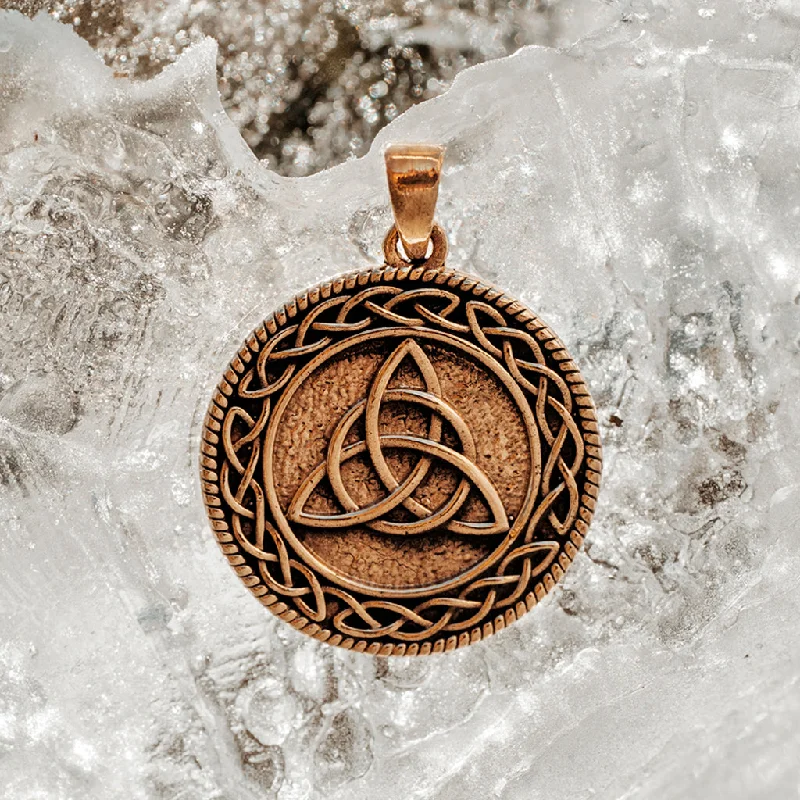 Triquetra Pendant, Bronze