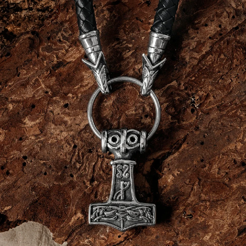 Wolf Head Mjölnir, Black Leather